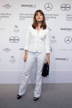 Berlin Fashion Week - Prominente bei der Laurel Modenschau Ina Paule Klink - Ankunft zur Laurèl Fashion-Show im Rahmen der Mercedes-Benz Fashion Week Berlin Spring Summer 2017 im Erika-Hess-Eisstadion in Berlin am 29.06.2016. Mercedes-Benz Fashion Week Berlin Spring Summer 2017