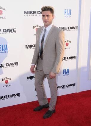 June 29, 2016 - Hollywood, CA, United States - 29 June 2016 - Hollywood. Zac Efron. Arrivals for the Premiere Of 20th Century Fox s Mike And Dave Need Wedding Dates held at Cinerama Dome at ArcLight Hollywood. Photo Credit: Hollywood United States - ZUMAa123