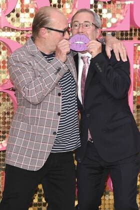 Ade Edmondson und Ben Elton bei der Weltpremiere des Kinofilms Absolutely Fabulous: The Movie Absolutely Fabulous: Der Film im Odeon Leicester Square. London, 29.06.2016 Ade Edmondson, Ben Elton  Foto:xS.xVasx xFuturexImage