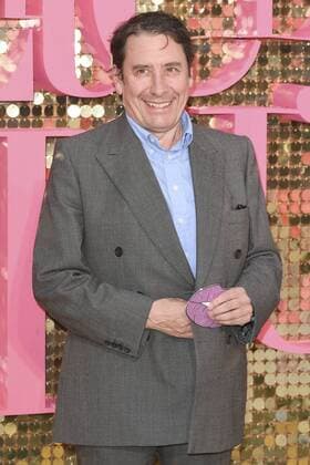Jools Holland bei der Weltpremiere des Kinofilms Absolutely Fabulous: The Movie Absolutely Fabulous: Der Film im Odeon Leicester Square. London, 29.06.2016 Jools Holland  Foto:xS.xVasx xFuturexImage