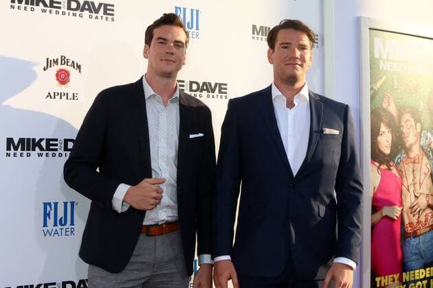 LOS ANGELES - JUN 29: Dave Stangle, Mike Stangle at the Mike And Dave Need Wedding Dates Premiere at the Cinerama Dome at ArcLight Hollywood on June 29, 2016 in Los Angeles, CA  KathyxHutchins