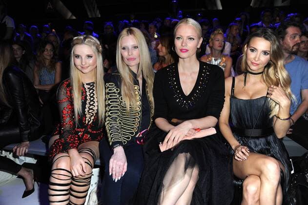 Anna Hiltrop, Mirja Du Mont, Franziska Knuppe und Sophie Hermann bei der Dimitri Modenschau im Rahmen der Mercedes-Benz Fashion Week Frühjahr Sommer 2017 am 30.06.2016 in Berlin MBFW Fashionweek in Berlin 2016- Dimitri Fashion Show 