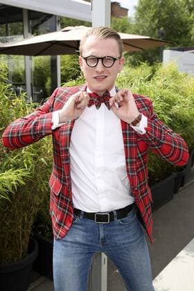 Jan-Henrik M. Scheper-Stuke bei der Lena Hoschek Fashion Show auf der Mercedes-Benz Fashion Week Berlin Spring Summer 2017. Berlin, 30.06.2016 Foto:xS.xGabschx xFuturexImage