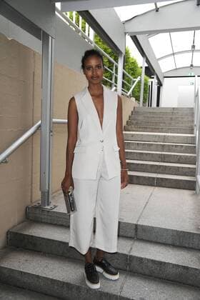 Sara Nuru bei der Ankunft zur Designer for Tomorrow by Fashion ID Modenschau im Rahmen der Mercedes-Benz Fashion Week Frühjahr Sommer 2017 am 30.06.2016 in Berlin MBFW Fashionweek in Berlin 2016- Designer for Tomorrow by Fashion ID Modenschau 