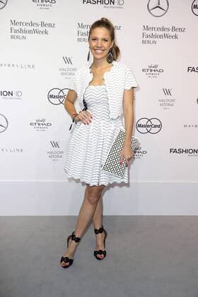 Victoria Swarovski bei der Designer For Tomorrow By Fashion ID Show auf der Mercedes-Benz Fashion Week Berlin Spring Summer 2017. Berlin, 30.06.2016 Foto:xS.xGabschx xFuturexImage