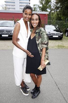 Sara Nuru und Hadnet Tesfai bei der Designer For Tomorrow By Fashion ID Show auf der Mercedes-Benz Fashion Week Berlin Spring Summer 2017. Berlin, 30.06.2016 Foto:xS.xGabschx xFuturexImage