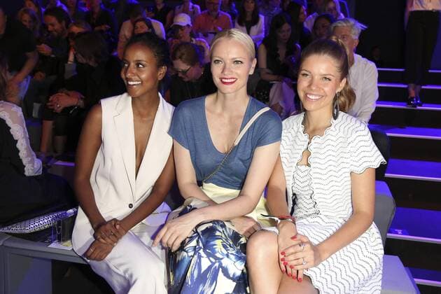 Sara Nuru, Franziska Knuppe und Victoria Swarovski bei der Designer For Tomorrow By Fashion ID Show auf der Mercedes-Benz Fashion Week Berlin Spring Summer 2017. Berlin, 30.06.2016 Foto:xS.xGabschx xFuturexImage