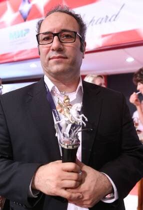 MOSCOW, RUSSIA - JUNE 30, 2016: Director Reza Mirkarimi with the Golden George award main prize for the best film for his film Daughter at the closing of the 38th Moscow International Film Festival. Vyacheslav Prokofyev TASS  TS0288AC