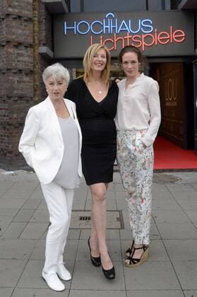 Nicole Heesters, Cordula Kablitz-Post und Katharina Lorenz bei der Premiere des Kinofilms Lou Andreas-Salome im Hochhaus-Kino. Hannover, 30.06.2016 Foto:xC.xNiehausx xFuturexImage