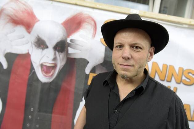 Spitzenkandidat Bruno Kramm (Piratenpartei) anlässlich der Vorstellung der Wahlplakate des Piraten zur bevorstehenden Abgeordnetenhauswahl in Berlin Vorstellung der Wahlkampagne der Piratenpartei in Berlin