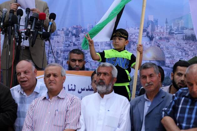 Gaza City, Gaza Strip, Palestinian Territory - Palestinians take part in a rally marking al-Quds (Jerusalem) Day following Friday prayer in Gaza city on July 1, 2016 Gaza City Palestinian Territory - ZUMAap3_
