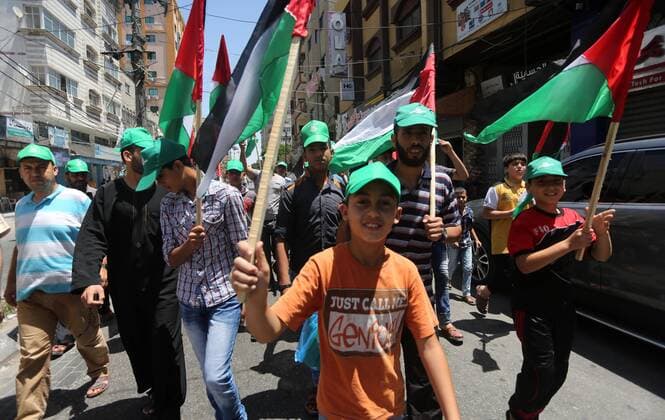 Gaza City, Gaza Strip, Palestinian Territory - Palestinians take part in a rally marking al-Quds (Jerusalem) Day following Friday prayer in Gaza city on July 1, 2016 Gaza City Palestinian Territory - ZUMAap3_