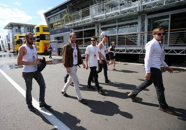 Bilder des Tages SPIELBERG,AUSTRIA,01.JUL.16 - MOTORSPORTS, FORMULA 1 - Grand Prix of Austria, Red Bull Ring, free practice. Image shows the band Wanda.  CW2_0688