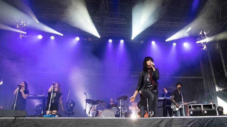 SPIELBERG,AUSTRIA,01.JUL.16 - MOTORSPORTS, FORMULA 1 - Grand Prix of Austria, Red Bull Ring, free practice, side event. Image shows the singer Nena. 