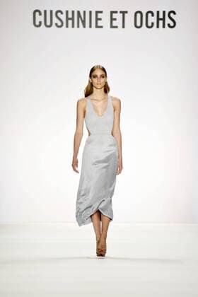 Bilder des Tages Model bei der Cushnie et Ochs Fashion Show auf der Mercedes-Benz Fashion Week Berlin Spring Summer 2017. Berlin, 01.07.2016 Foto:xFredericx xFuturexImage