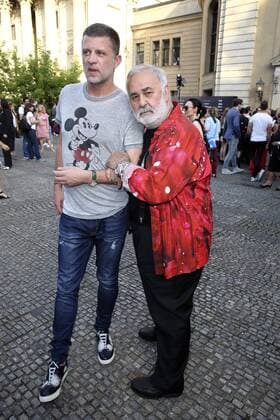 Udo Walz mit Ehemann Carsten Thamm bei der Michalsky StyleNite Perspektive auf der Mercedes-Benz Fashion Week Berlin Spring Summer 2017. Berlin, 01.07.2016 Foto:xS.xGabschx xFuturexImage