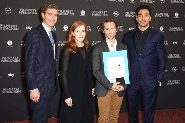 Max Wagner, Sibylle Canonica, Marc-Benoit Creancier mit dem CineVision Award für Divines und Amir Hanz bei der Preisverleihung auf dem 34. Filmfest München 2016 im Festivalzentrum Gasteig. München, 02.07.2016 Foto:xP.xSchönbergerx xFuturexImage