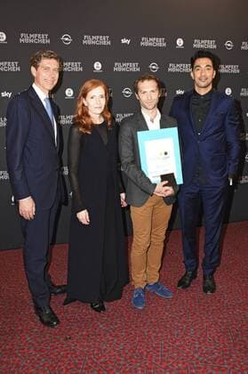 Max Wagner, Sibylle Canonica, Marc-Benoit Creancier mit dem CineVision Award für Divines und Amir Hanz bei der Preisverleihung auf dem 34. Filmfest München 2016 im Festivalzentrum Gasteig. München, 02.07.2016 Foto:xP.xSchönbergerx xFuturexImage