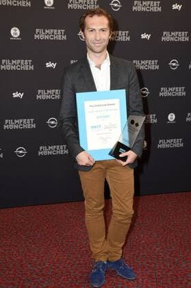 Marc-Benoit Creancier mit dem CineVision Award für Divines bei der Preisverleihung auf dem 34. Filmfest München 2016 im Festivalzentrum Gasteig. München, 02.07.2016 Foto:xP.xSchönbergerx xFuturexImage