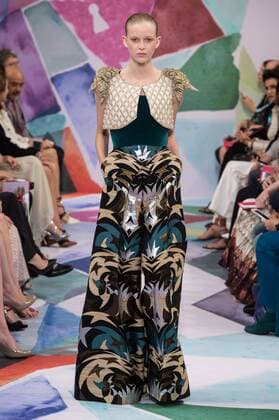 209222 Marineau Starface 2016-07-04 Paris France Paris Fashion week. Defilé Haute Couture Automne Hiver 2016 Schiaparelli Schiaparelli , Couture autumn-winter 2016 Paris, France Paris Fashion week . Defilé Haute Couture Fall Winter 2016 Schiaparelli . Editorial use only _sans_perso  Copyright: xMarineaux STAR_209222_008