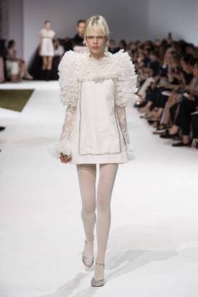 209240 Marineau Starface 2016-07-04 Paris France Paris Fashion week. Defilé Haute Couture Automne Hiver 2016 Giambattista Valli. Giambattista Valli , Couture autumn-winter 2016 Paris, France Paris Fashion week . Defilé Haute Couture Fall Winter 2016 Giambattista Valli . Giambattista Valli _sans_perso  Copyright: xMarineaux STAR_209240_035