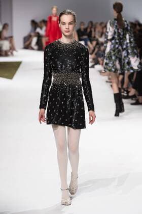 209240 Marineau Starface 2016-07-04 Paris France Paris Fashion week. Defilé Haute Couture Automne Hiver 2016 Giambattista Valli. Giambattista Valli , Couture autumn-winter 2016 Paris, France Paris Fashion week . Defilé Haute Couture Fall Winter 2016 Giambattista Valli . Giambattista Valli _sans_perso  Copyright: xMarineaux STAR_209240_049