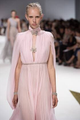 209240 Marineau Starface 2016-07-04 Paris France Paris Fashion week. Defilé Haute Couture Automne Hiver 2016 Giambattista Valli. Giambattista Valli , Couture autumn-winter 2016 Paris, France Paris Fashion week . Defilé Haute Couture Fall Winter 2016 Giambattista Valli . Giambattista Valli _sans_perso  Copyright: xMarineaux STAR_209240_054