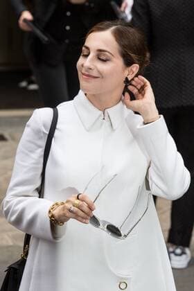 Amira Casar - Ankunft zur Modenschau von Dior - Haute Couture Herbst Winter 2016 2017 in Paris - 04 07 2016 