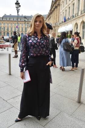 Paris Fashion Week - Prominente Gäste der Schiaparelli Show - Natalie Dormer at the Schiaparelli show in Place Vendome during Paris Fashion Week Haute Couture FW 16 17 on July 4, 2016 in Paris, France. - 04 07 2016 LionelUrman Panoramic 