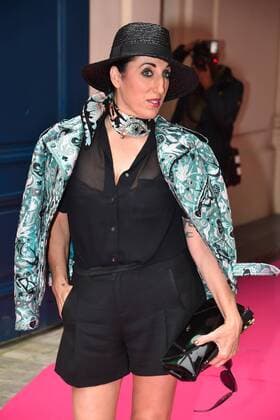 Paris Fashion Week - Prominente Gäste der Schiaparelli Show - Rossy de Palma at the Schiaparelli show in Place Vendome during Paris Fashion Week Haute Couture FW 16 17 on July 4, 2016 in Paris, France. - 04 07 2016 LionelUrman Panoramic 