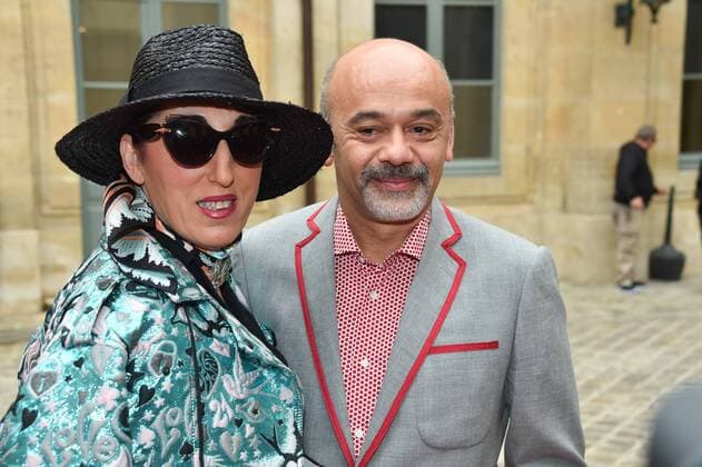 Paris Fashion Week - Prominente Gäste der Schiaparelli Show - Christian Louboutin and Rossy de Palma at the Schiaparelli show in Place Vendome during Paris Fashion Week Haute Couture FW 16 17 on July 4, 2016 in Paris, France. - 04 07 2016 LionelUrman Panoramic 