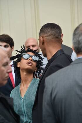 Will Smith and daughter Willow Smith - Defile Chanel - Fashion Week haute couture - Paris - 05 07 2016 LionelUrman Panoramic 