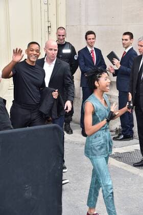 Will Smith and daughter Willow Smith - Defile Chanel - Fashion Week haute couture - Paris - 05 07 2016 LionelUrman Panoramic 