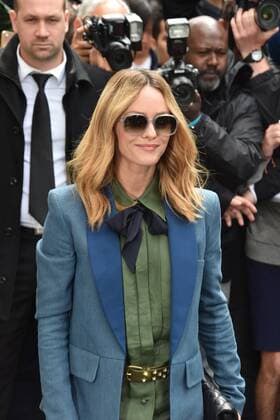 Vanessa Paradis - Defile Chanel - Fashion Week haute couture - Paris - 05 07 2016 LionelUrman Panoramic 