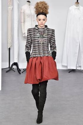 209251 Marineau Starface 2016-07-05 Paris France Paris Fashion week. Defilé Haute Couture Automne Hiver 2016 Chanel Chanel, Couture autumn-winter 2016 Paris, France Paris Fashion week . Defilé Haute Couture Fall Winter 2016 Chanel Editorial use only _sans_perso  Copyright: xMarineaux STAR_209251_022