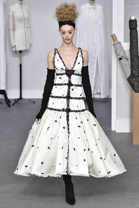 209251 Marineau Starface 2016-07-05 Paris France Paris Fashion week. Defilé Haute Couture Automne Hiver 2016 Chanel Chanel, Couture autumn-winter 2016 Paris, France Paris Fashion week . Defilé Haute Couture Fall Winter 2016 Chanel Editorial use only _sans_perso  Copyright: xMarineaux STAR_209251_084