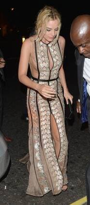 Australian actress Margot Robbie is spotted out and about, in London, following her appearance on the red carpet for the Tarzan premiere. JULY 6th 2016  LTNx162151