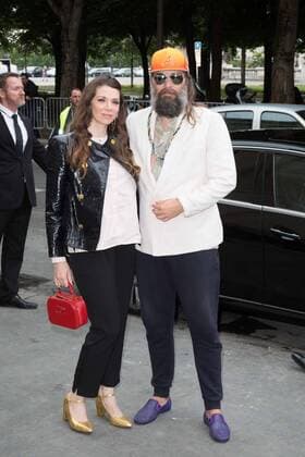 Amandine de la Richardiere, Sebastien Tellier PEOPLE: Modenschau Chanel - Fashion Week haute couture - Paris - 05 07 2016 Viktorx 