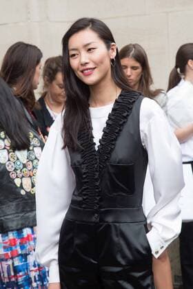 Liu Wen PEOPLE: Modenschau Chanel - Fashion Week haute couture - Paris - 05 07 2016 Viktorx 