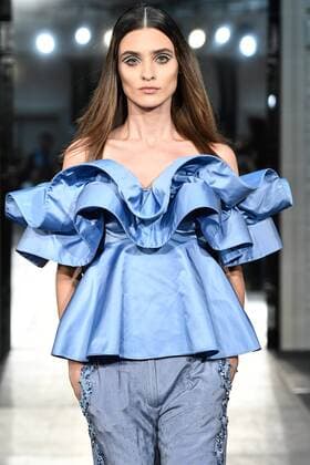 209269 Marineau Starface 2016-07-05 Paris France Paris Fashion week. Defilé Haute Couture Automne Hiver 2016 Alexis Mabille. Alexis Mabille, Couture autumn-winter 2016 Paris, France Editorial use only _sans_perso  Copyright: xMarineaux STAR_209269_015