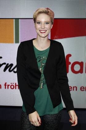 Kim Hnizdo bei der Ernstings Family Fashion Show 2016 im Theater an der Elbe. Hamburg, 05.07.2016 Foto:xgbrcix xFuturexImage