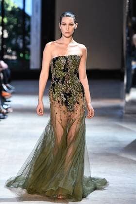 209271 Marineau Starface 2016-07-05 Paris France Paris Fashion week. Defilé Haute Couture Automne Hiver 2016 Alexandre Vauthier. Alexandre Vauthier, autumn-winter 2016 Paris, France Editorial use only Hadid, Bella  Copyright: xMarineaux STAR_209271_048