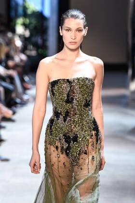 209271 Marineau Starface 2016-07-05 Paris France Paris Fashion week. Defilé Haute Couture Automne Hiver 2016 Alexandre Vauthier. Alexandre Vauthier, autumn-winter 2016 Paris, France Editorial use only Hadid, Bella  Copyright: xMarineaux STAR_209271_049