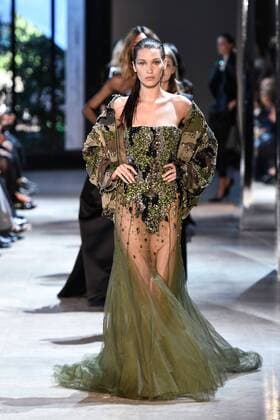 209271 Marineau Starface 2016-07-05 Paris France Paris Fashion week. Defilé Haute Couture Automne Hiver 2016 Alexandre Vauthier. Alexandre Vauthier, autumn-winter 2016 Paris, France Editorial use only Hadid, Bella  Copyright: xMarineaux STAR_209271_051