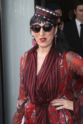 Paris Haute Couture Week - Promis vor Jean Paul Gaultier Modenschau Rossy de Palma PEOPLE : Modenschau Jean Paul Gaultier - Haute Couture Herbst Winter - 06 07 2016 GwendolineLeGoffx 