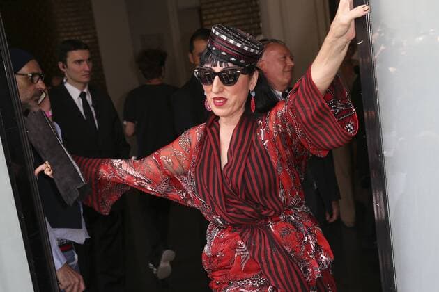 Paris Haute Couture Week - Promis vor Jean Paul Gaultier Modenschau Rossy de Palma PEOPLE : Modenschau Jean Paul Gaultier - Haute Couture Herbst Winter - 06 07 2016 GwendolineLeGoffx 