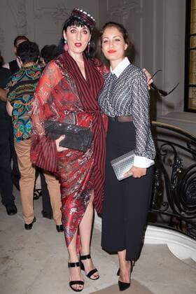 Paris Haute Couture Week - Promis bei Jean Paul Gaultier Modenschau Rossy de Palma, Hiba Abouk PEOPLE : Modenschau Jean Paul Gaultier - Haute Couture Herbst Winter - 06 07 2016 Viktorx 