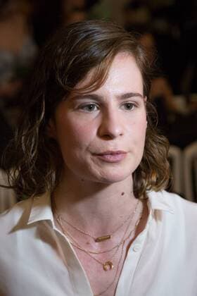 Paris Haute Couture Week - Promis bei Jean Paul Gaultier Modenschau Christine and the Queens Eloise Letissier PEOPLE : Modenschau Jean Paul Gaultier - Haute Couture Herbst Winter - 06 07 2016 Viktorx 