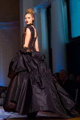 Paris Haute Couture Week - Promis bei Jean Paul Gaultier Modenschau Lindsey Wixson PEOPLE : Modenschau Jean Paul Gaultier - Haute Couture Herbst Winter - 06 07 2016 Viktorx 