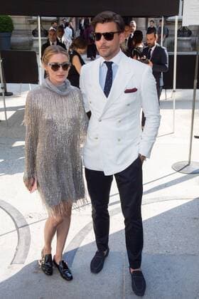 Paris Haute Couture Week - Promis vor Valentino Modenschau Olivia Palermo, Johannes Huebl PEOPLE : Modenschau Valentino - Haute Couture Herbst Winter - 06 07 2016 Viktorx 